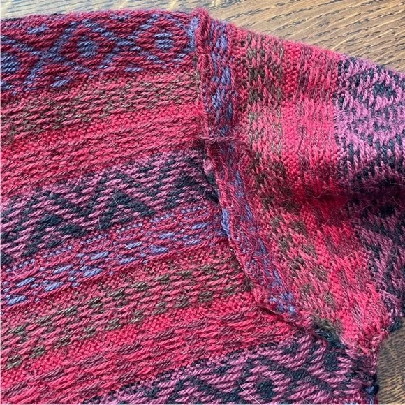 Vintage Baby Alpaca Fair Isle Sweater Cranberry Red Multicolor Men’s Size Small - Picture 13 of 15